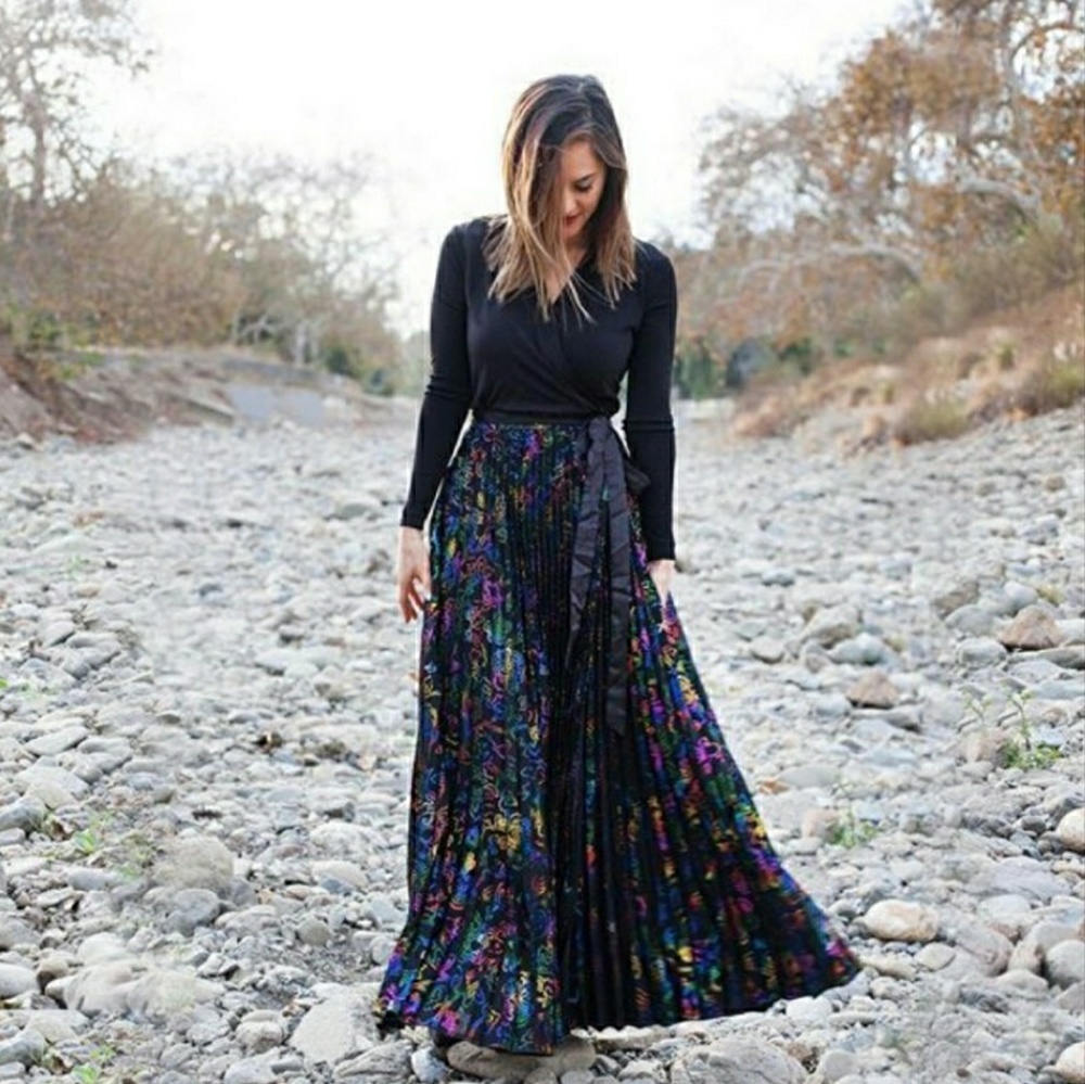 LuLaRoe elegant DeAnne wrap dress